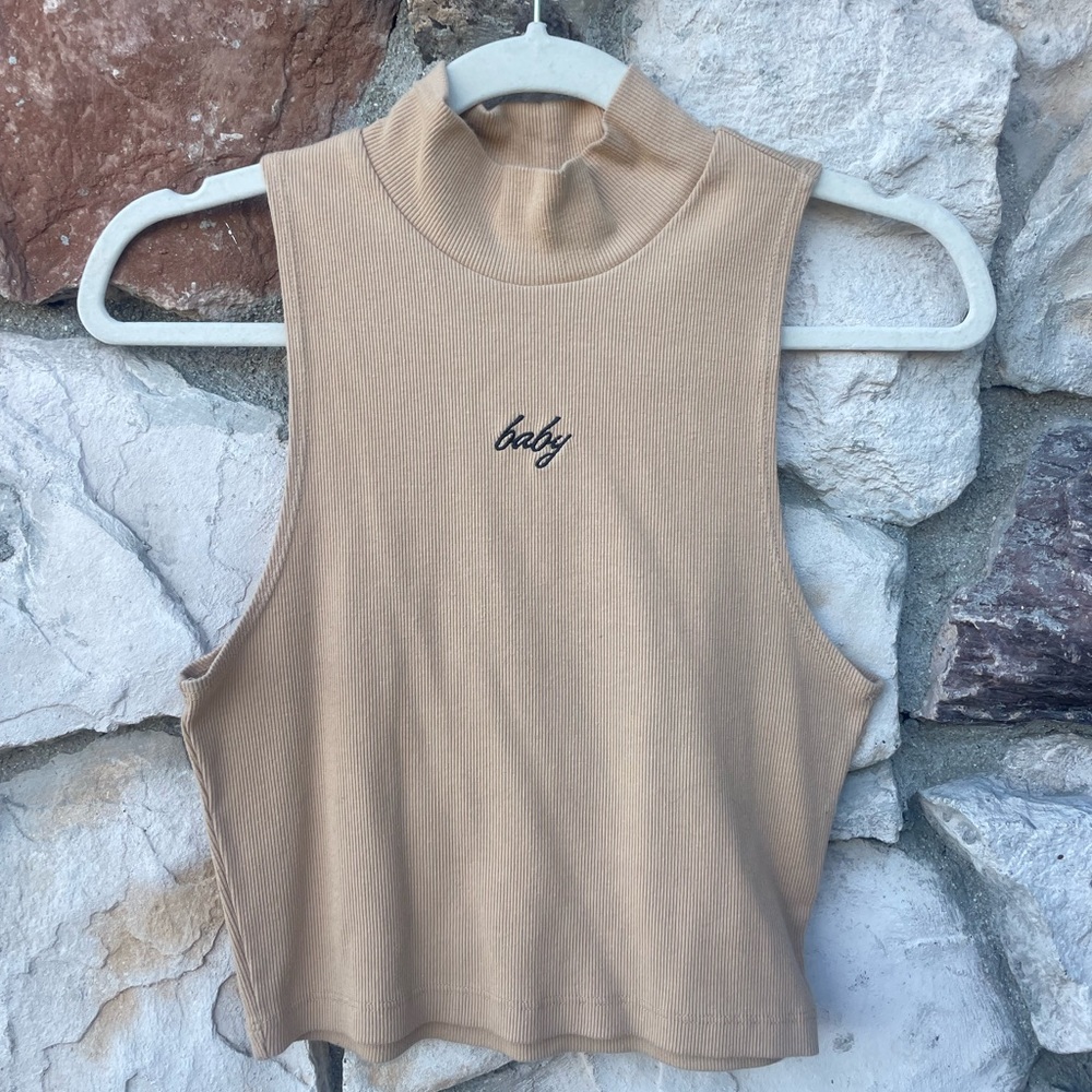 Mock neck baby tee